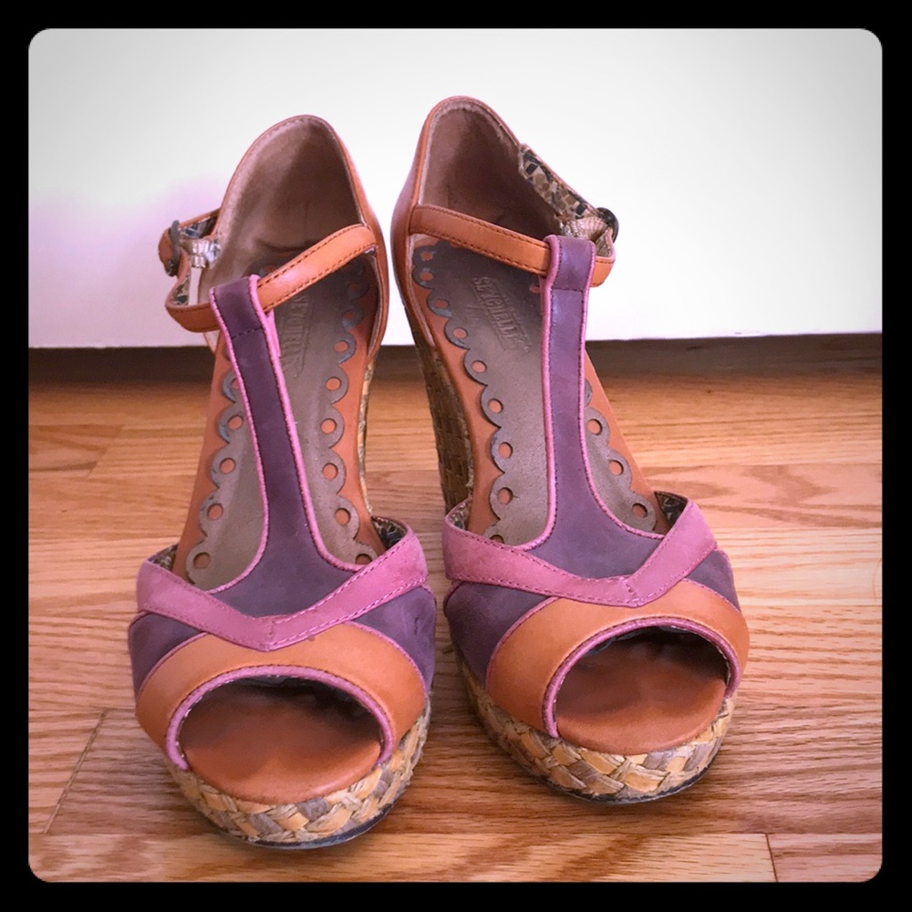 Seychelles Woven Peep-toe wedges